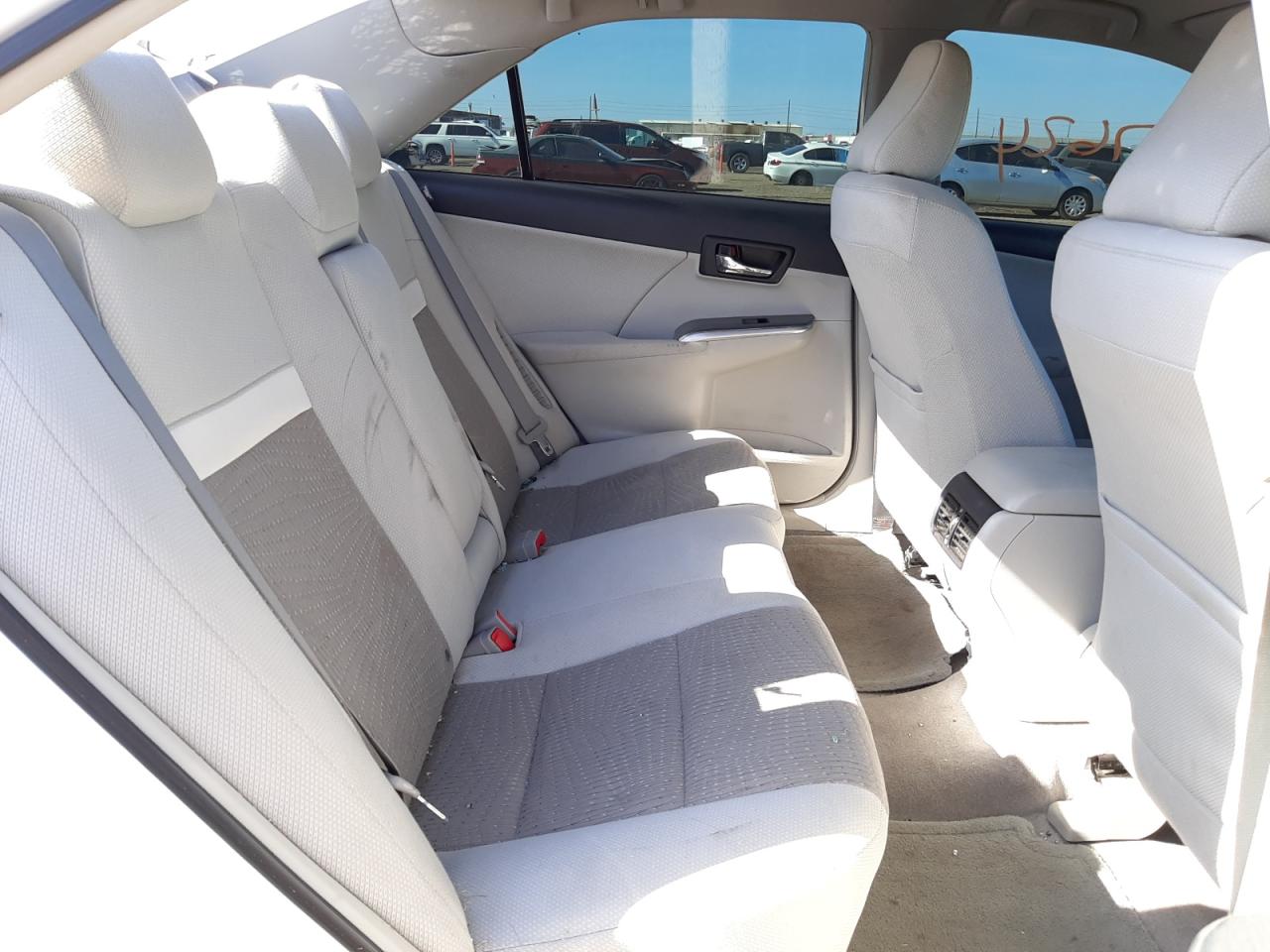 Photo 6 from auction – 2012 TOYOTA CAMRY HYBR with VIN 4T1BD1FK6CU055007