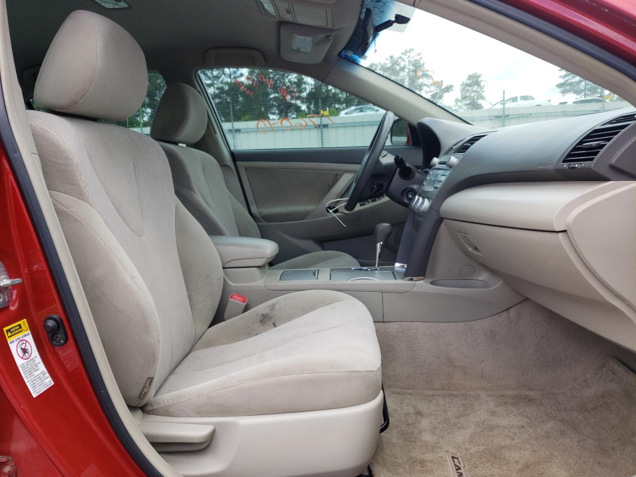 Photo 5 from auction – 2010 TOYOTA CAMRY BASE with VIN 4T1BF3EK8AU049181