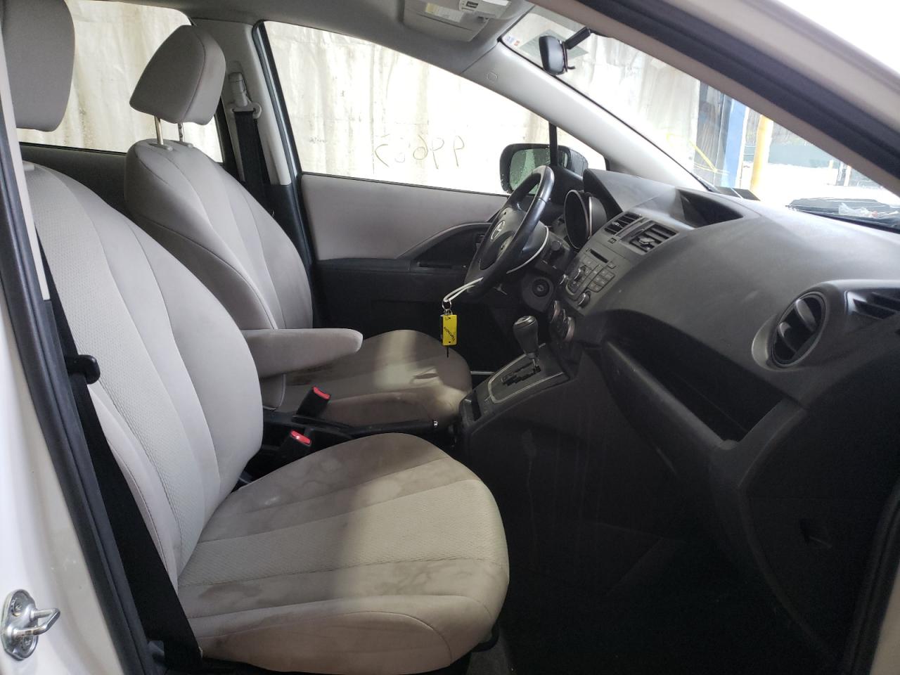 Photo 5 from auction – 2015 MAZDA 5 TOURING with VIN JM1CW2CL2F0178904
