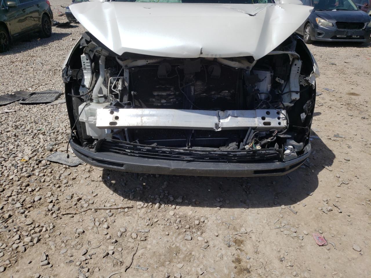 Photo 7 from auction – 2015 TOYOTA HIGHLANDER with VIN 5TDDKRFH4FS113727