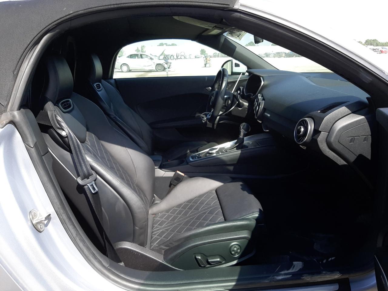 Photo 5 from auction – 2016 AUDI TT with VIN TRUT5CFV3G1002077