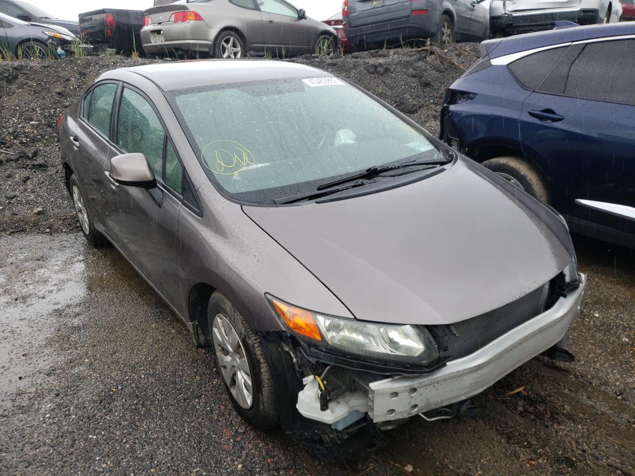 HONDA CIVIC LX 2012 with VIN 19XFB2F52CE392672 - Photo from auction