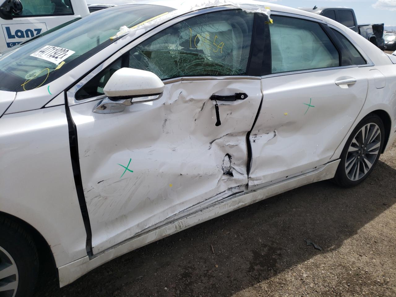 Photo 9 from auction – 2019 LINCOLN MKZ RESERV with VIN 3LN6L5F90KR629602