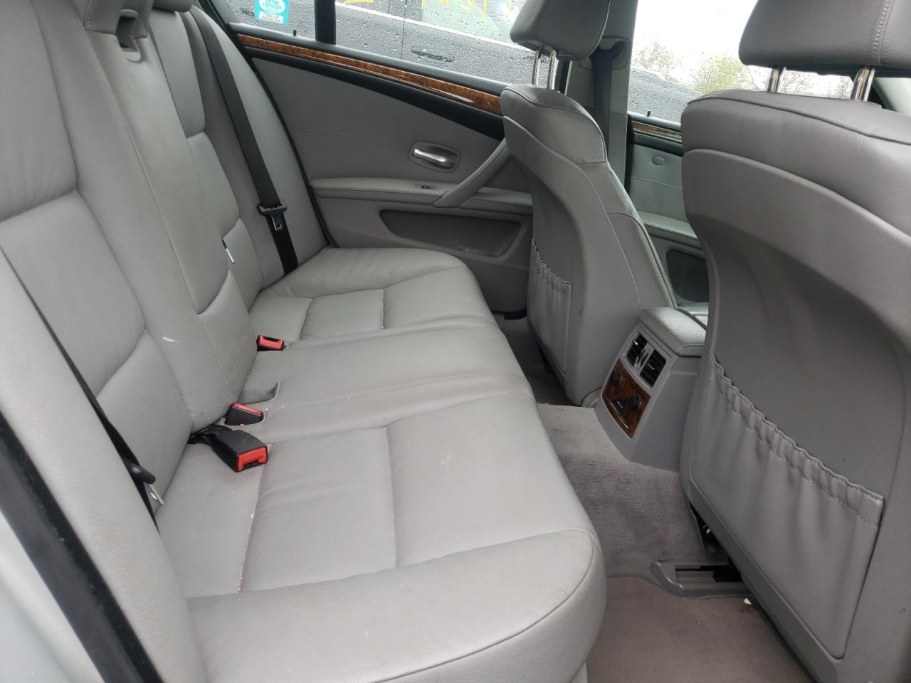 Photo 6 from auction – 2008 BMW 528 I with VIN WBANU53578CT03444