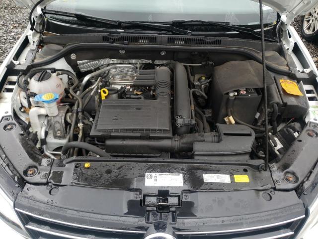 Photo 7 from auction – 2017 VOLKSWAGEN JETTA SE with VIN 3VWDB7AJ9HM398469