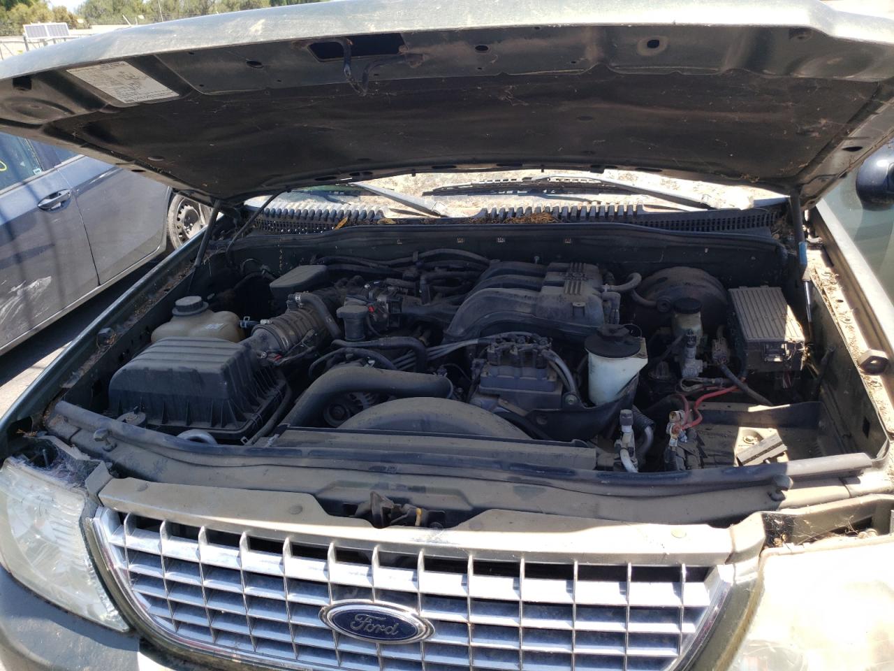 Photo 7 from auction – 2004 FORD EXPLORER X with VIN 1FMZU63K24ZA57227