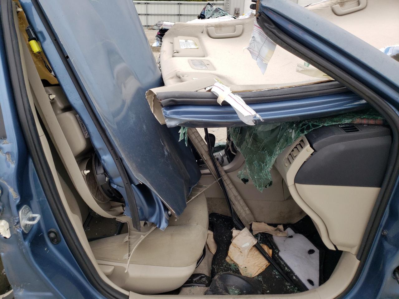 Photo 5 from auction – 2013 TOYOTA COROLLA with VIN 5YFBU4EE5DP114760