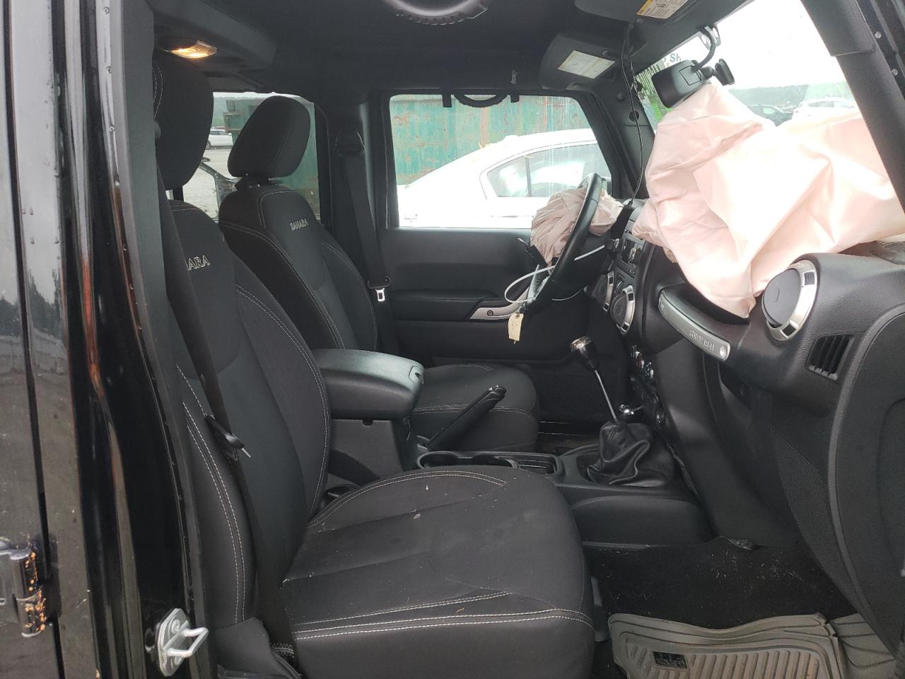 Zdjęcie 5 z aukcji – 2016 JEEP WRANGLER U z VIN 1C4BJWEG9GL345292