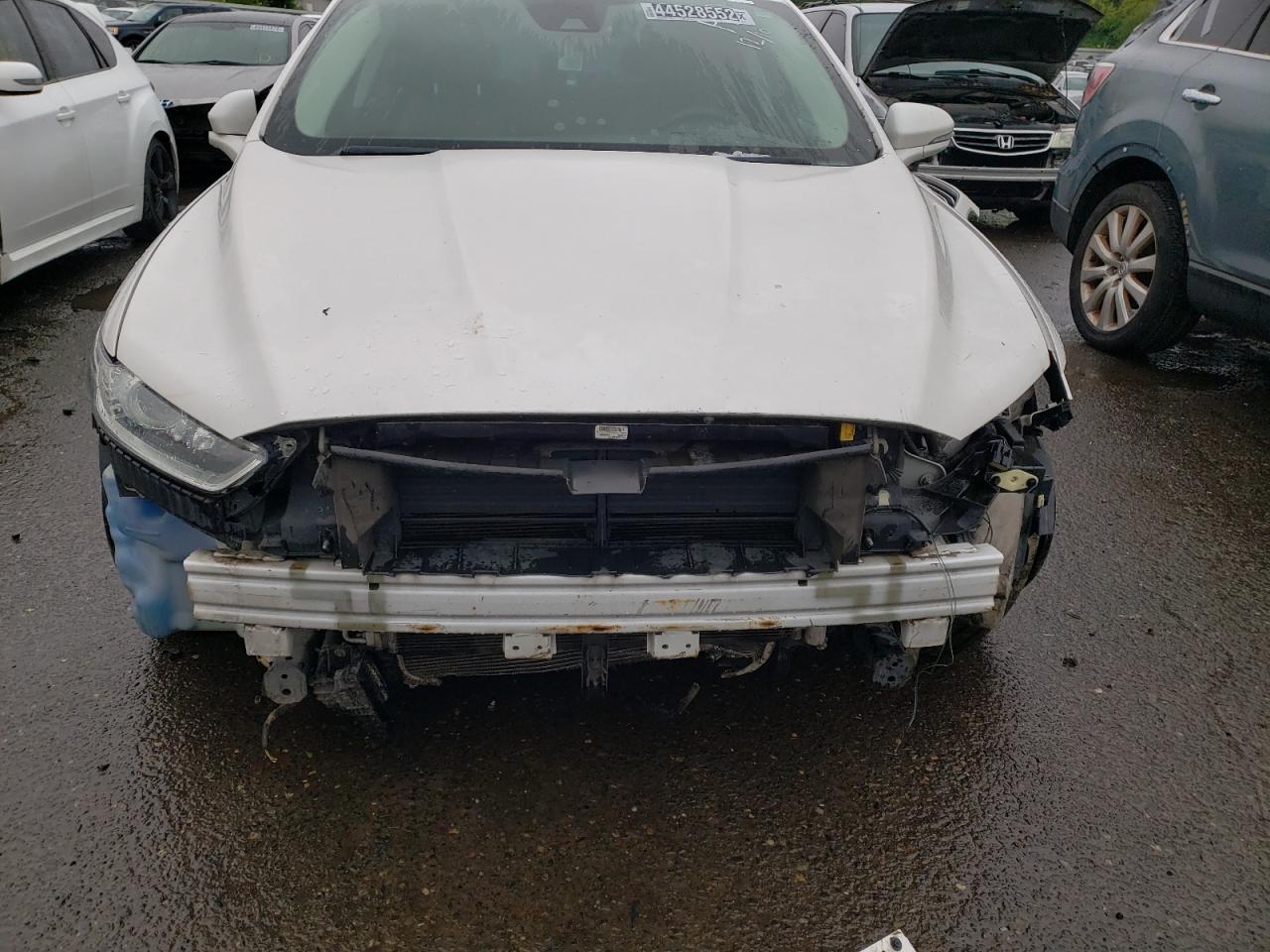 Photo 9 from auction – 2015 FORD FUSION SE with VIN 3FA6P0HD1FR129022