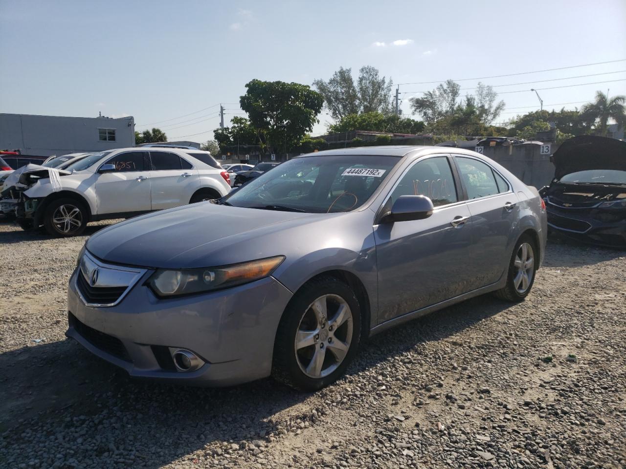Photo 2 from auction – 2011 ACURA TSX with VIN JH4CU2F63BC009574