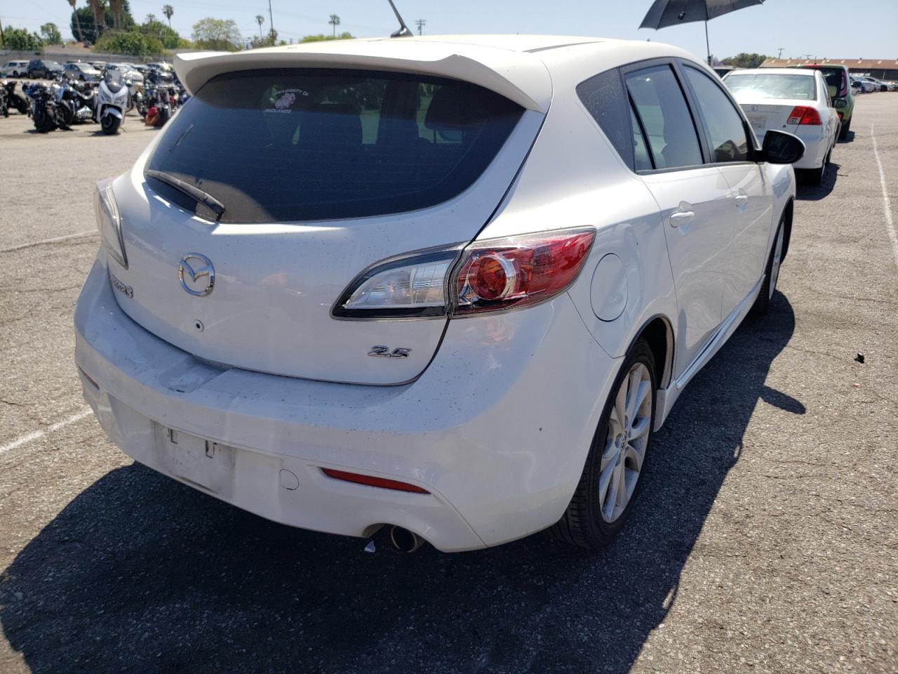Фото 4 с аукциона – 2011 MAZDA 3 S с VIN JM1BL1K62B1481874