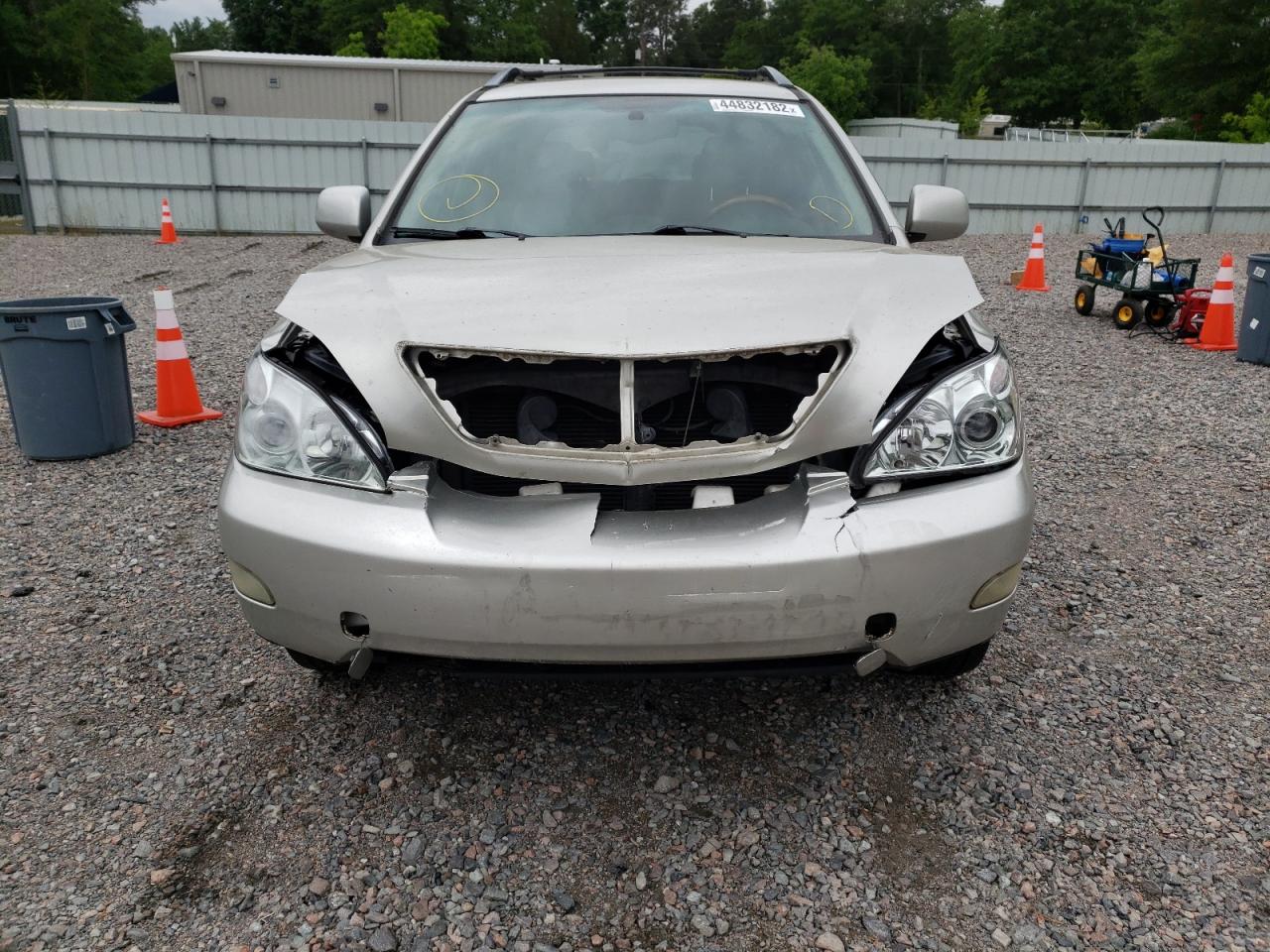 Photo 9 from auction – 2004 LEXUS RX 330 with VIN JTJGA31U240007324