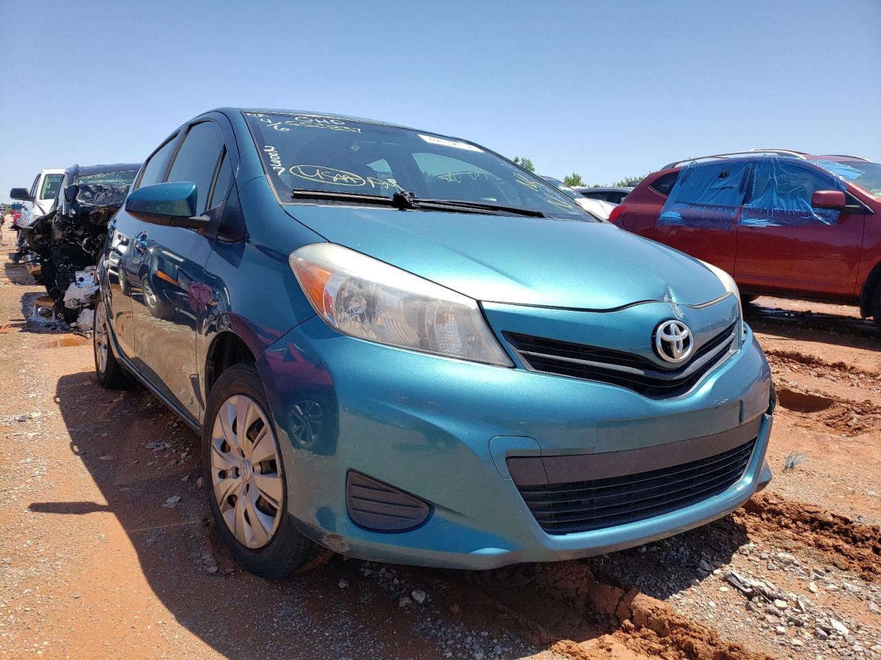 TOYOTA YARIS 2013 with VIN JTDKTUD34DD552837 - Photo from auction