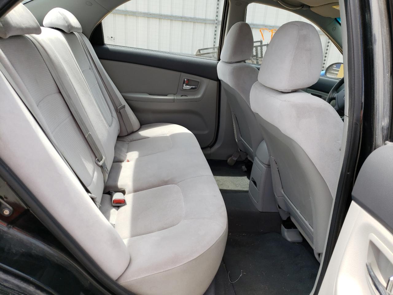 Photo 6 from auction – 2009 KIA SPECTRA EX with VIN KNAFE221X95612457