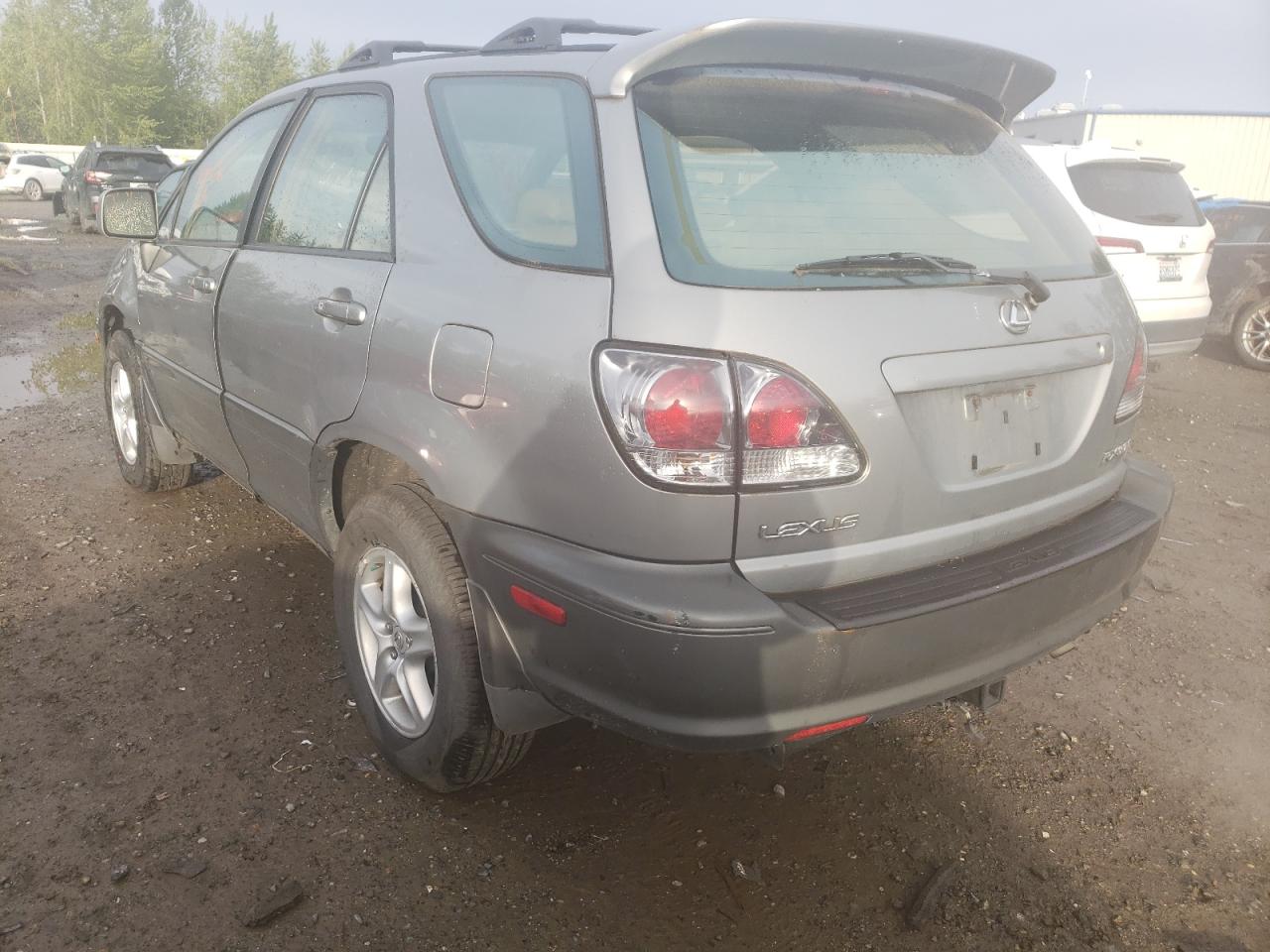 Photo 3 from auction – 2002 LEXUS RX 300 with VIN JTJHF10U220288078