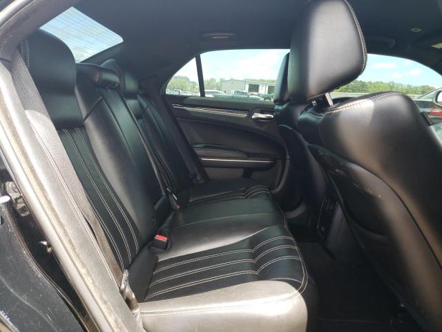 Photo 6 from auction – 2019 CHRYSLER 300 S with VIN 2C3CCABG8KH516078