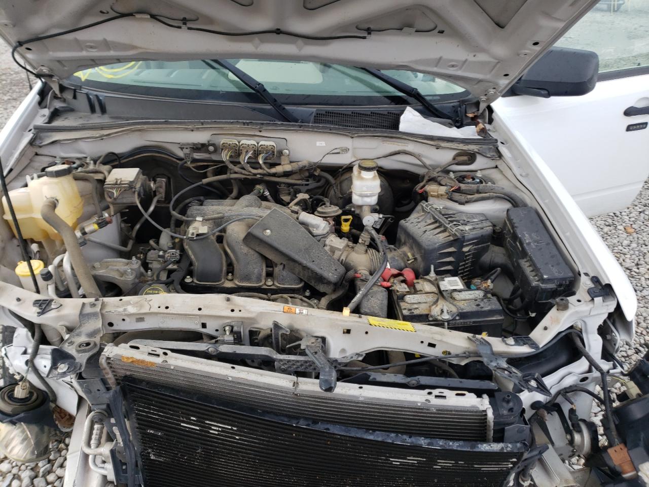 Photo 7 from auction – 2008 FORD ESCAPE XLT with VIN 1FMCU03188KB46096