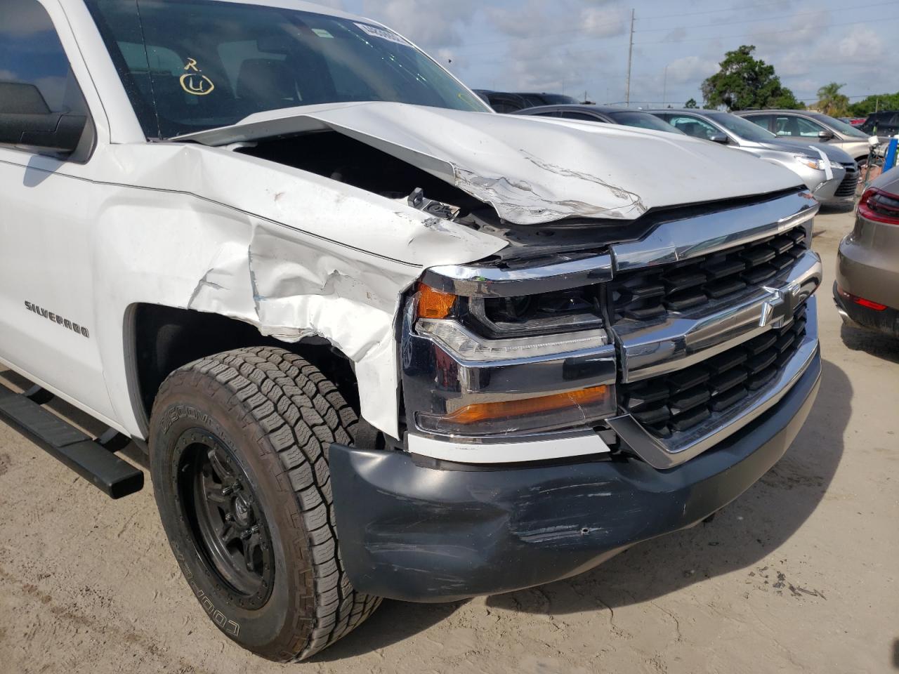 Photo 9 from auction – 2016 CHEVROLET SILVERADO with VIN 3GCPCNEC9GG281310