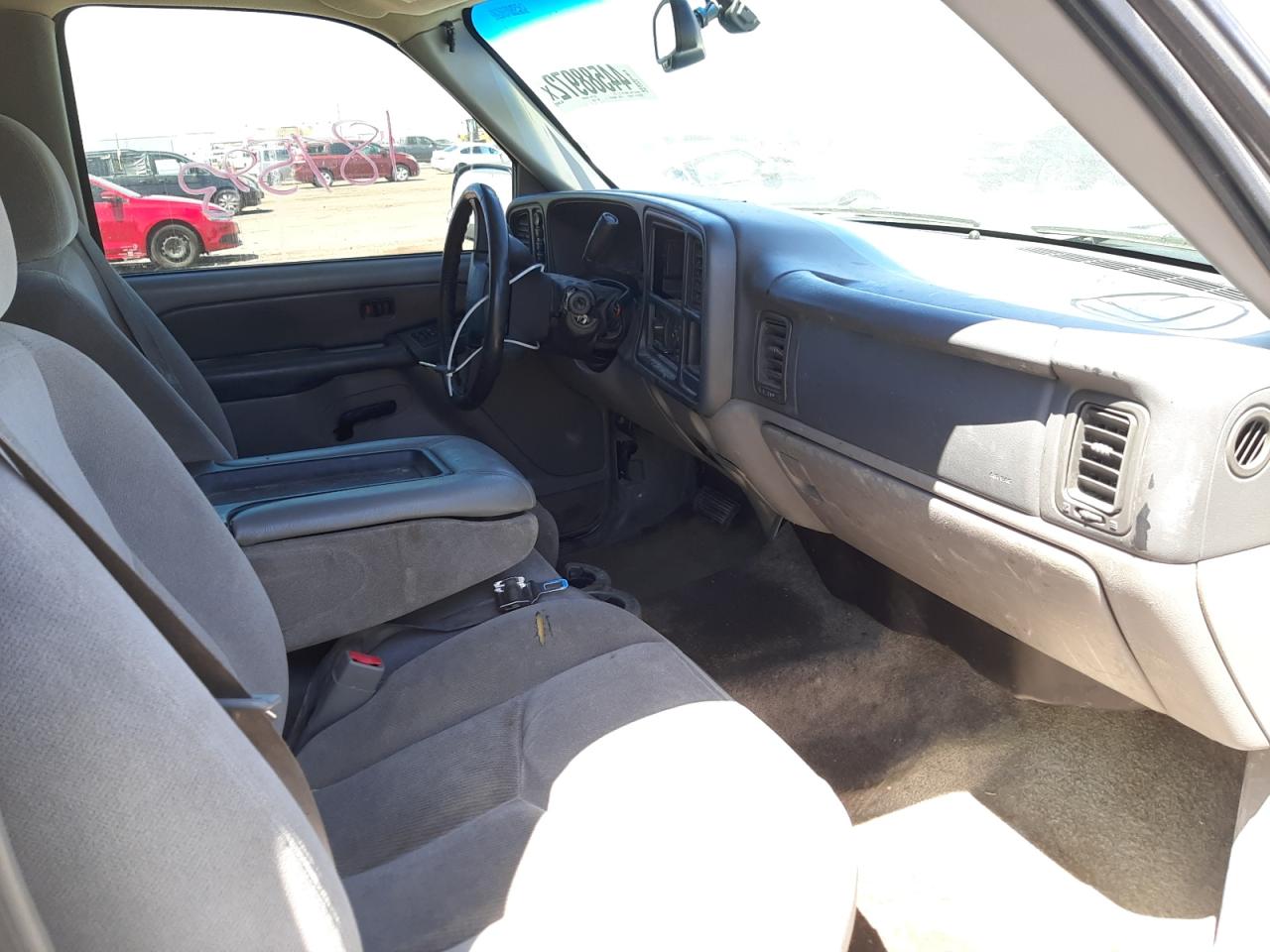 Photo 5 from auction – 2003 GMC YUKON with VIN 1GKEK13Z93R165209