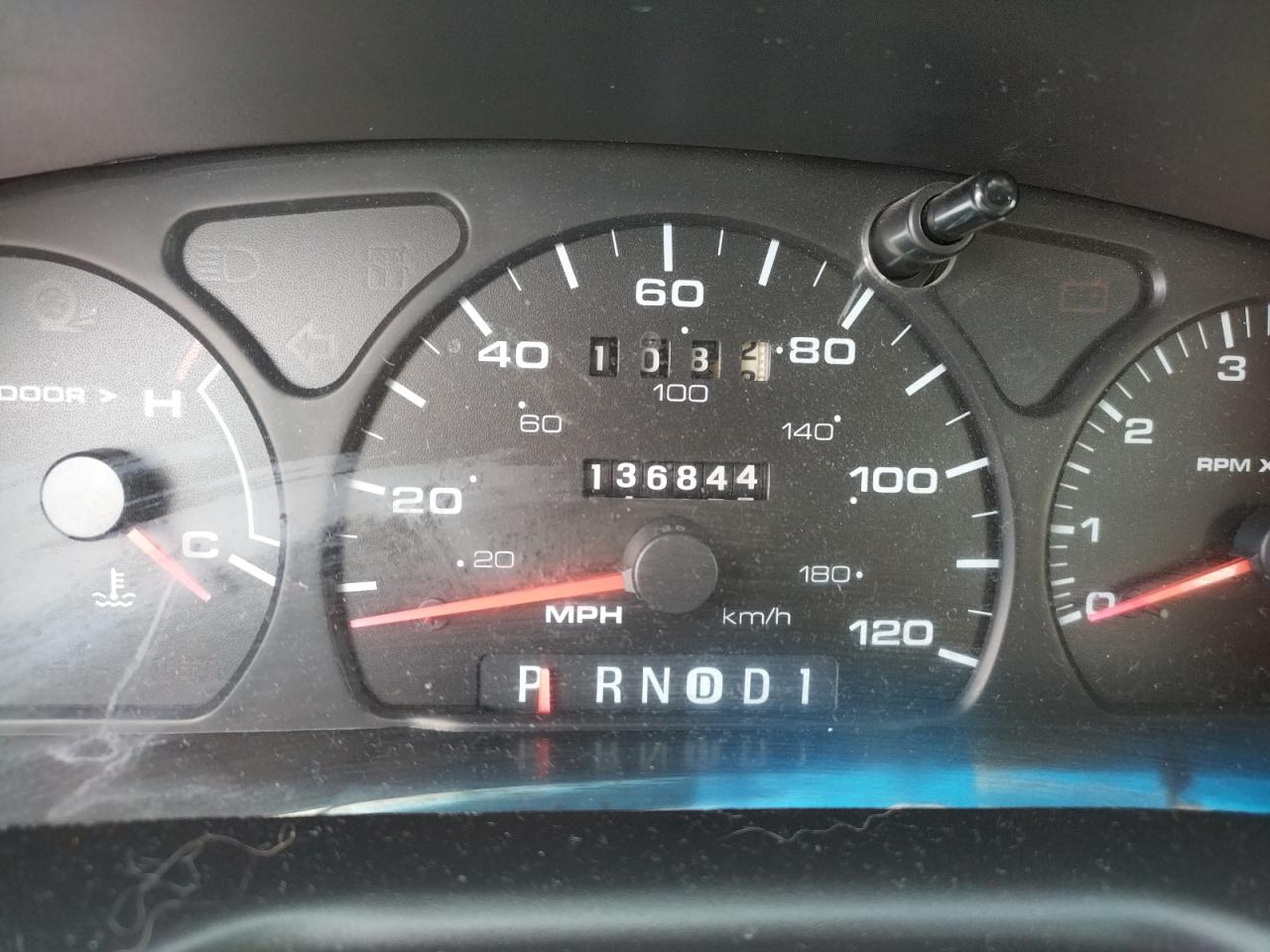 Photo 8 from auction – 2002 FORD TAURUS SE with VIN 1FAFP53U82G232802
