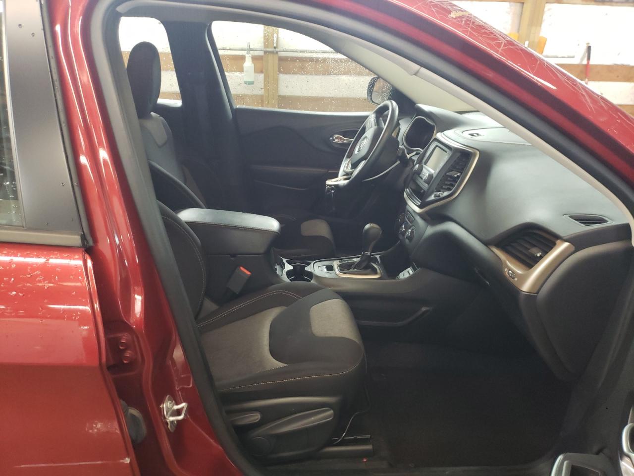 Photo 5 from auction – 2017 JEEP CHEROKEE S with VIN 1C4PJLAB3HW508002