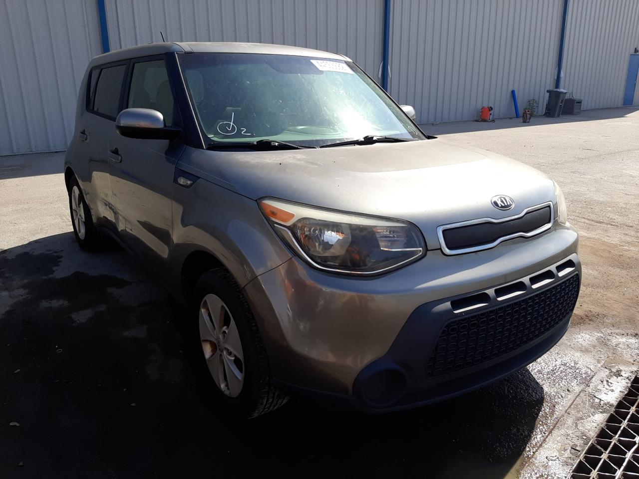 KIA SOUL 2014 with VIN KNDJN2A2XE7103104 - Photo from auction