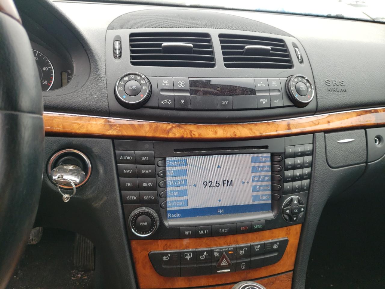 Photo 9 from auction – 2007 MERCEDES-BENZ E 320 with VIN WDBUF22X07B046785