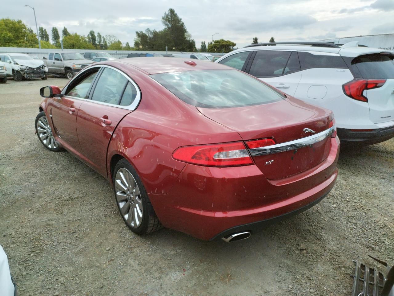 Photo 3 from auction – 2009 JAGUAR XF PREMIUM with VIN SAJWA06B79HR03052