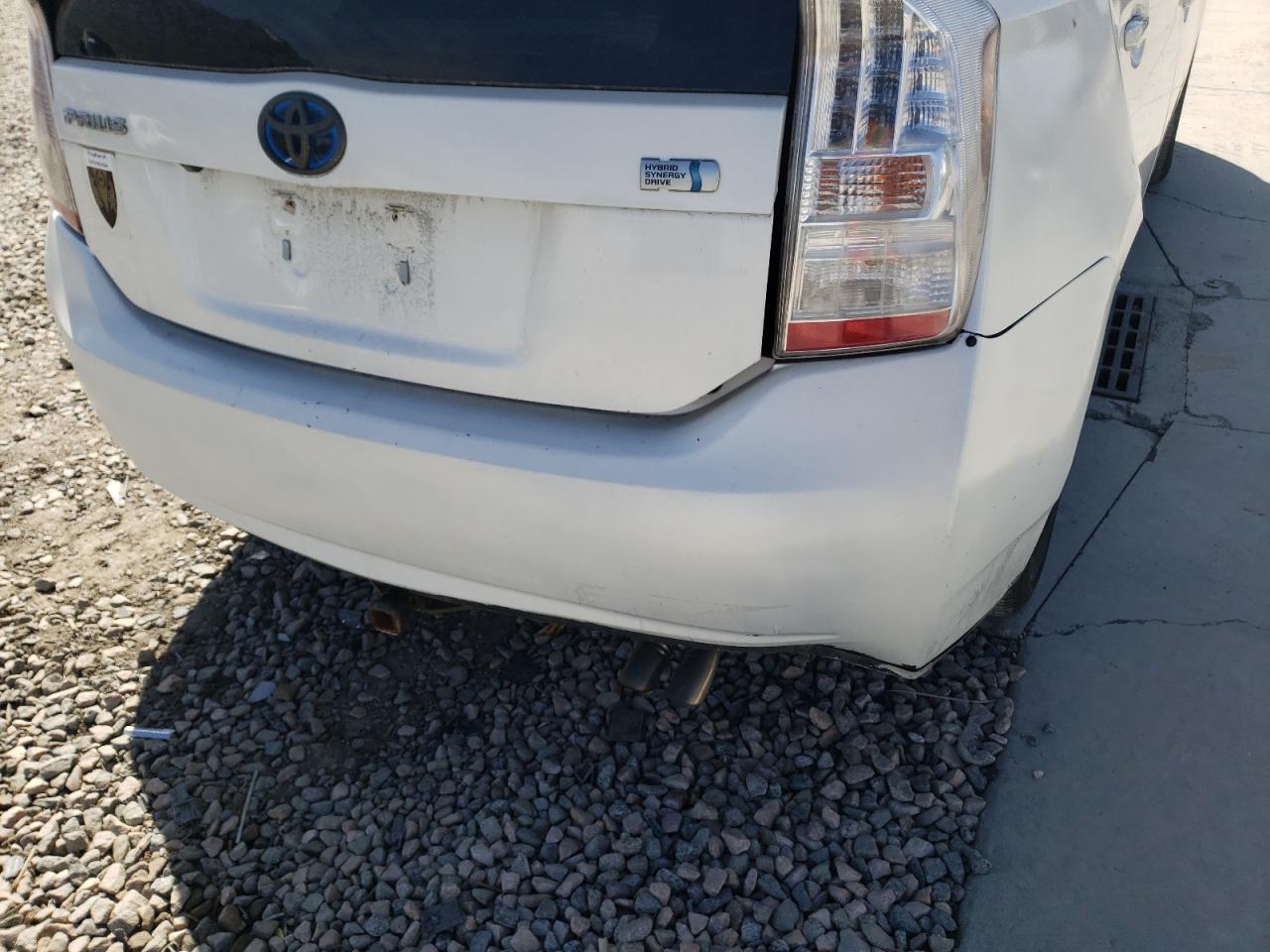 Photo 9 from auction – 2011 TOYOTA PRIUS with VIN JTDKN3DUXB0322916