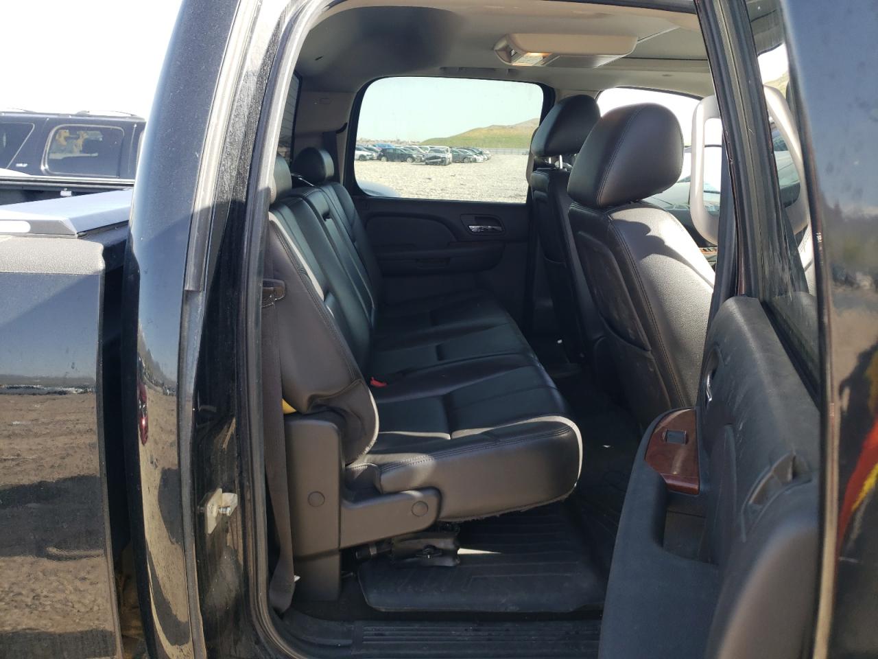 Photo 6 from auction – 2010 CHEVROLET SILVERADO with VIN 1GC4KYB65AF111427