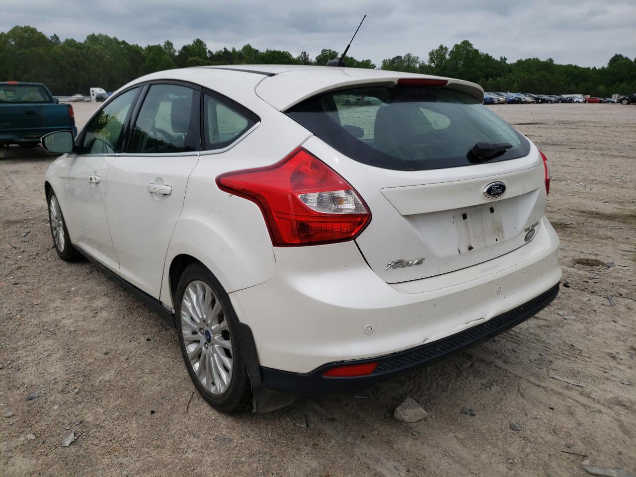 Photo 3 from auction – 2012 FORD FOCUS TITA with VIN 1FAHP3N22CL160643