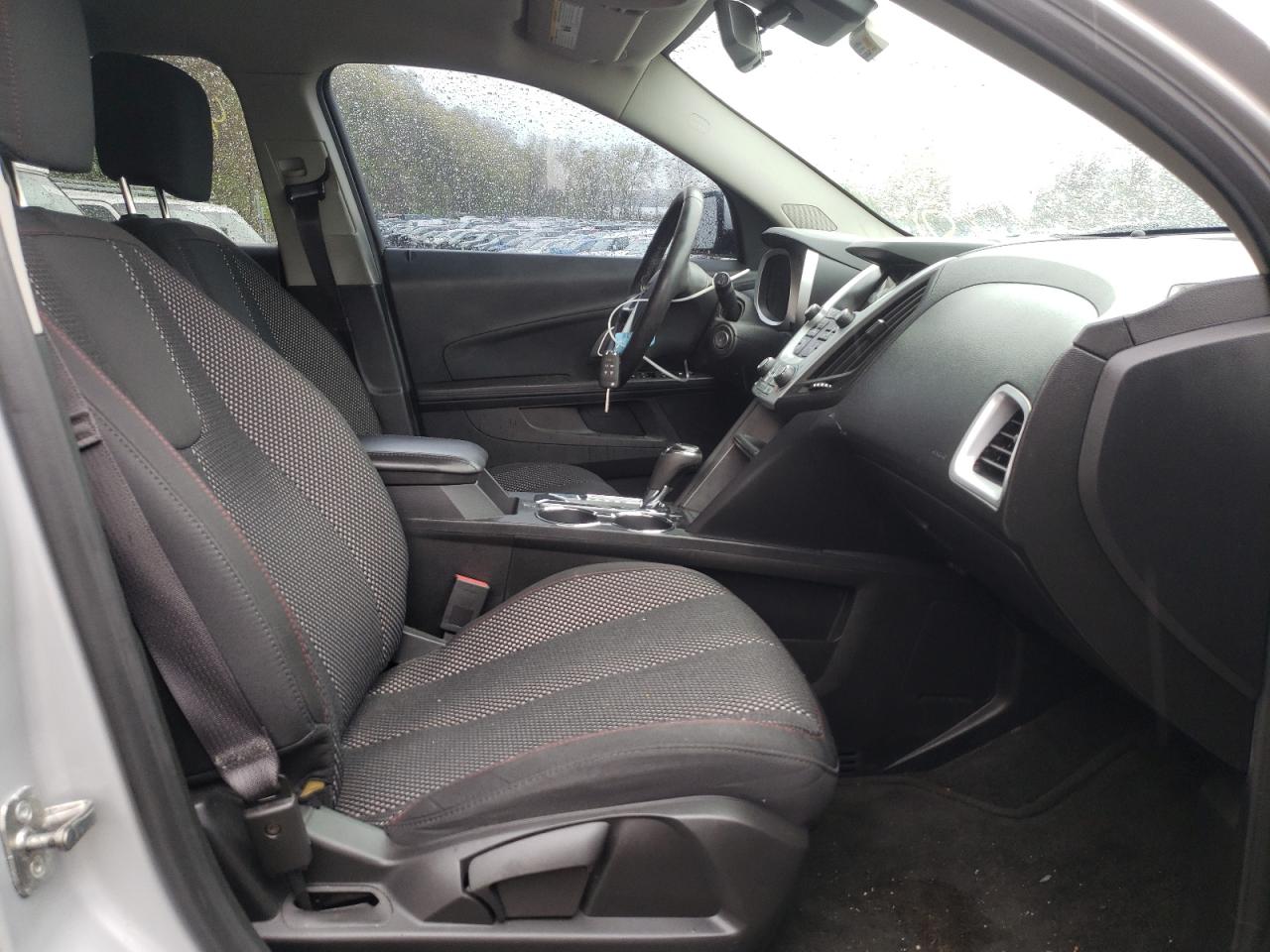 Photo 5 from auction – 2017 CHEVROLET EQUINOX LT with VIN 2GNALCEK8H6257876