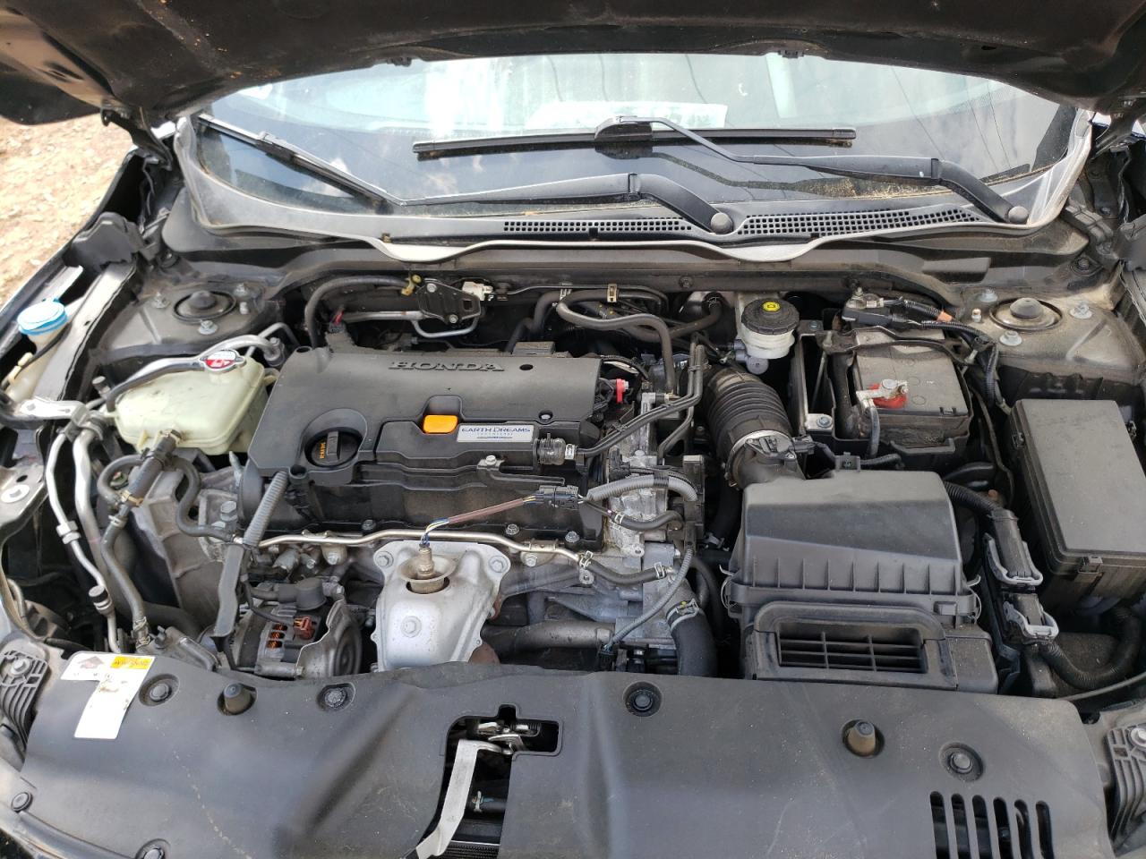 Photo 7 from auction – 2016 HONDA CIVIC LX with VIN 2HGFC2F57GH524253