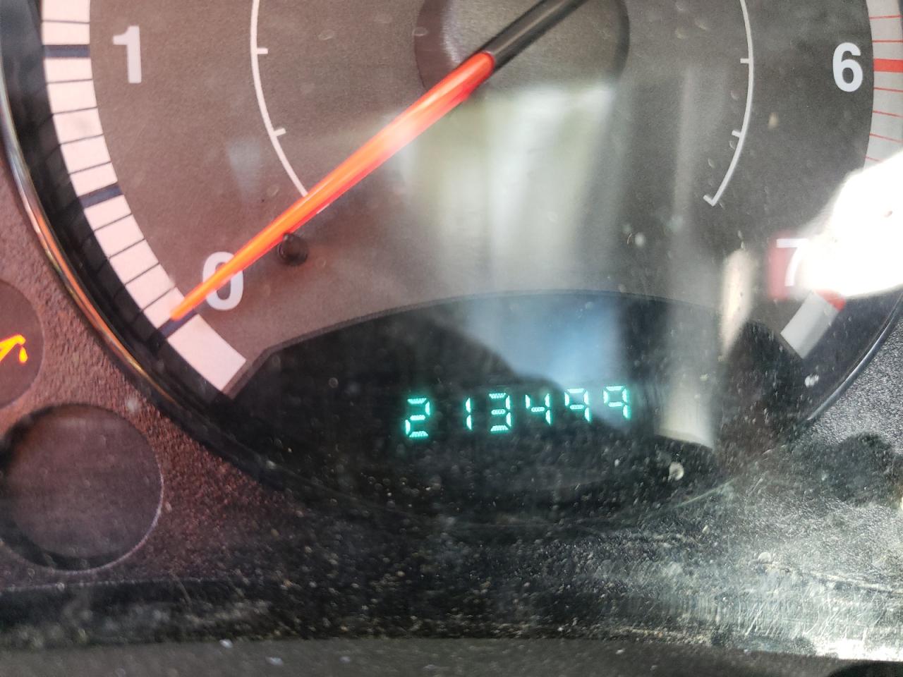 Photo 8 from auction – 2005 JEEP LIBERTY SP with VIN 1J4GL48K55W599494