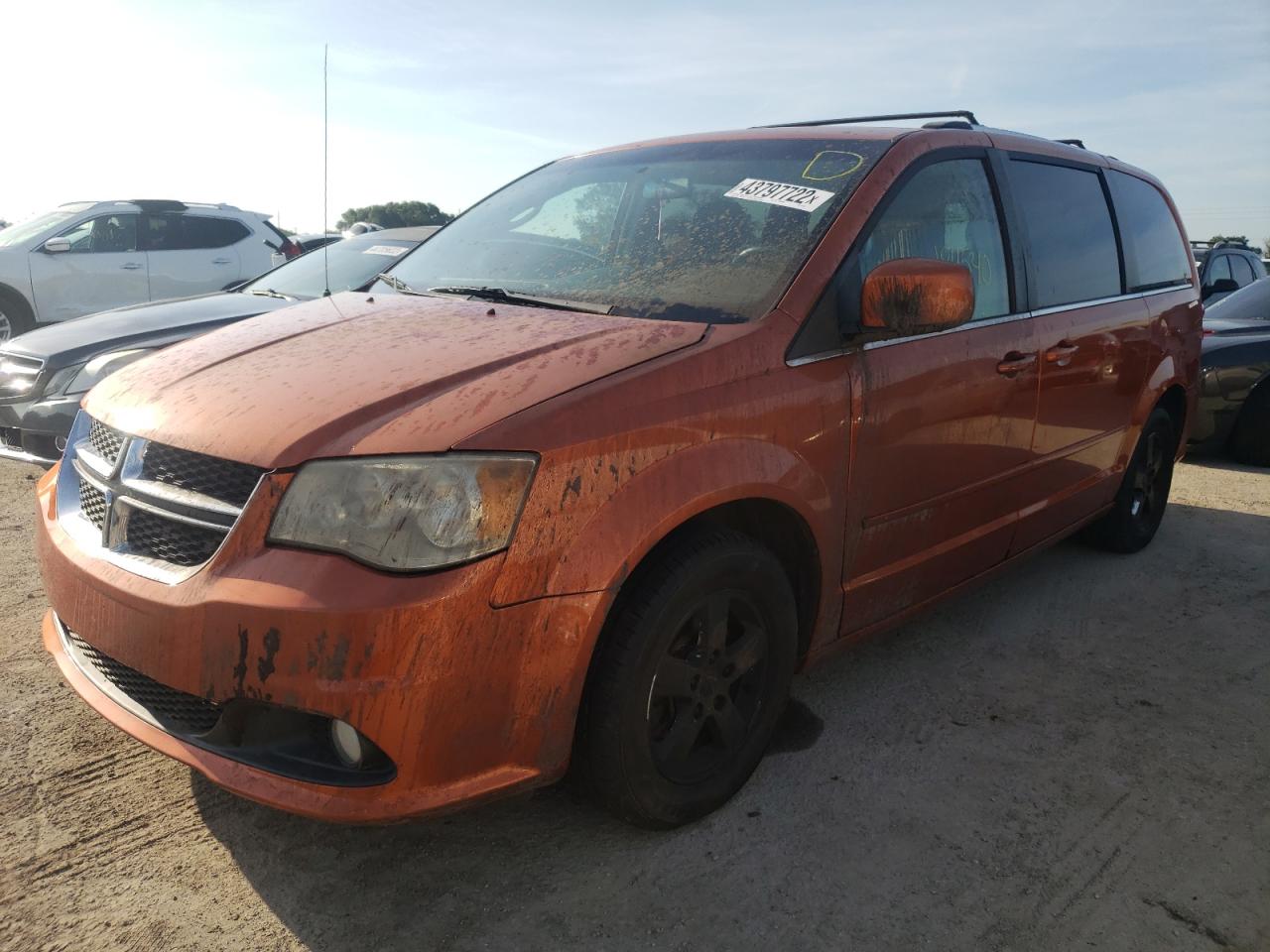 Photo 2 from auction – 2011 DODGE GRAND CARA with VIN 2D4RN5DG4BR751546