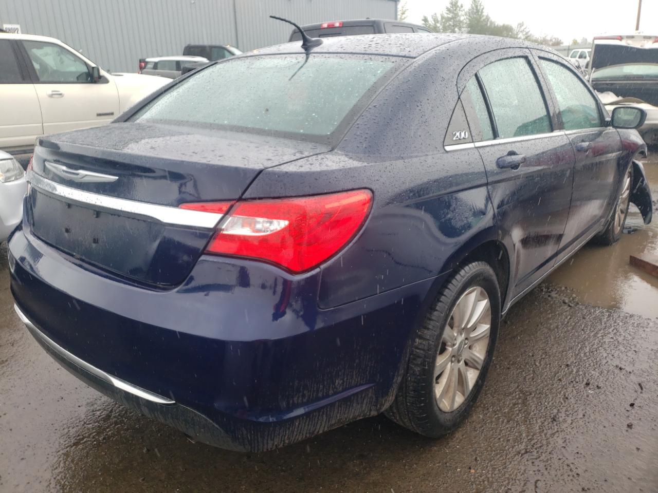 Photo 4 from auction – 2014 CHRYSLER 200 TOURIN with VIN 1C3CCBBB2EN194091