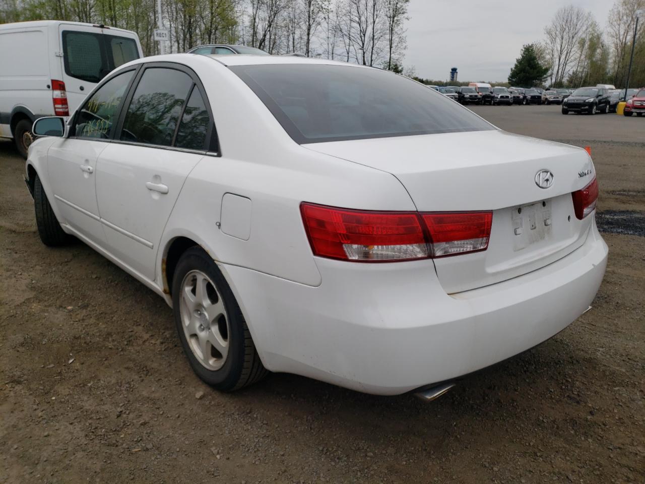 Photo 3 from auction – 2007 HYUNDAI SONATA SE with VIN 5NPEU46F27H166885