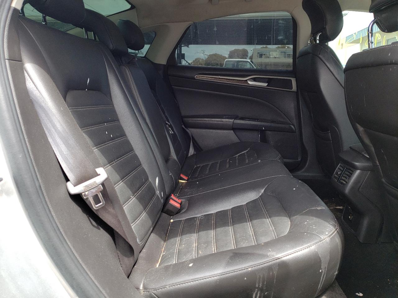 Photo 6 from auction – 2013 FORD FUSION SE with VIN 3FA6P0H96DR128490