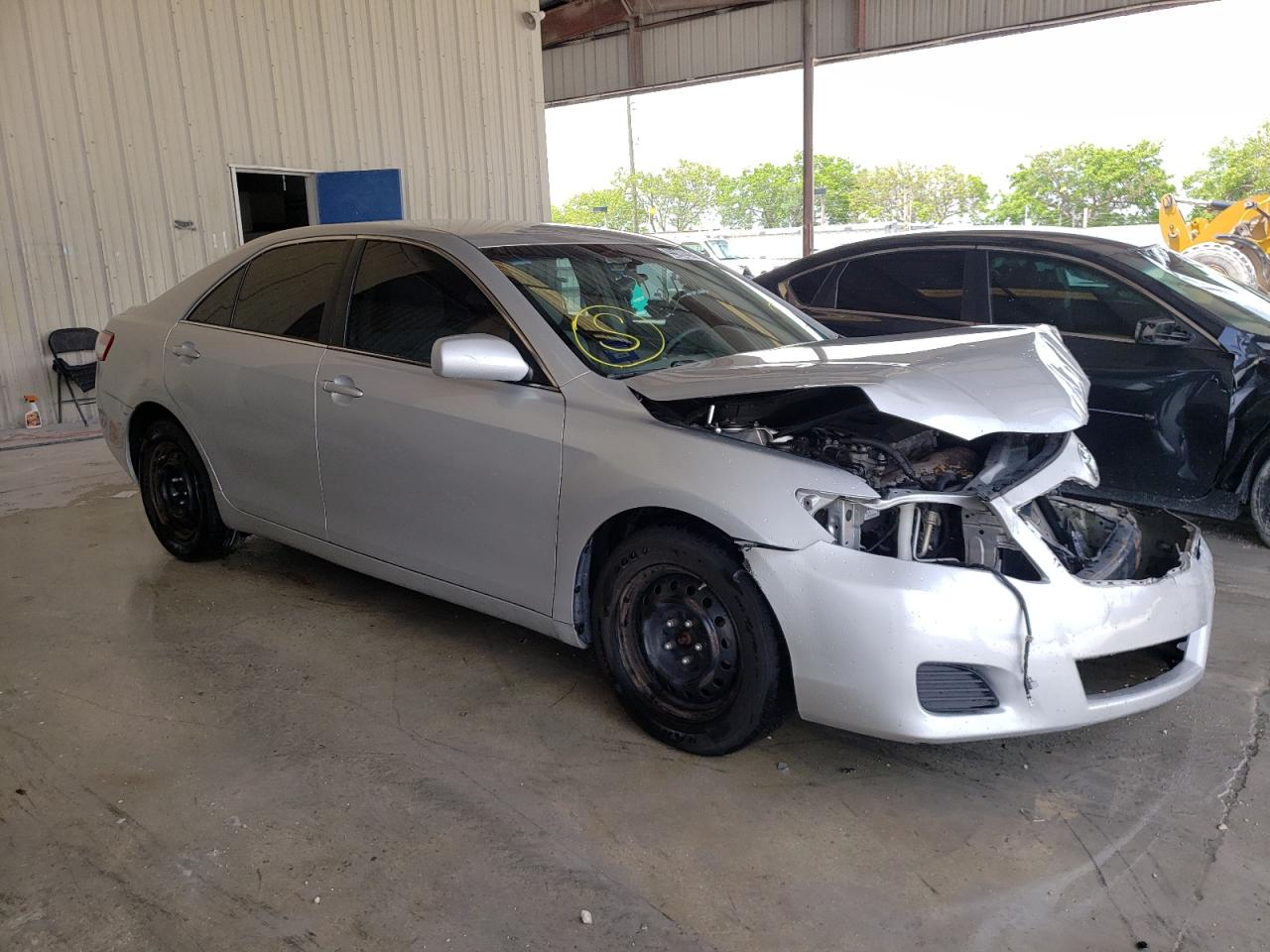 TOYOTA CAMRY BASE 2010 with VIN 4T1BF3EK5AU570827 - Photo from auction