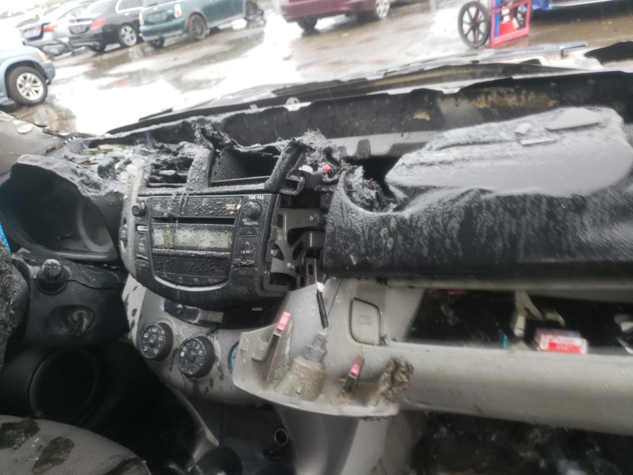 Photo 9 from auction – 2008 TOYOTA RAV4 with VIN JTMBD33V585160797