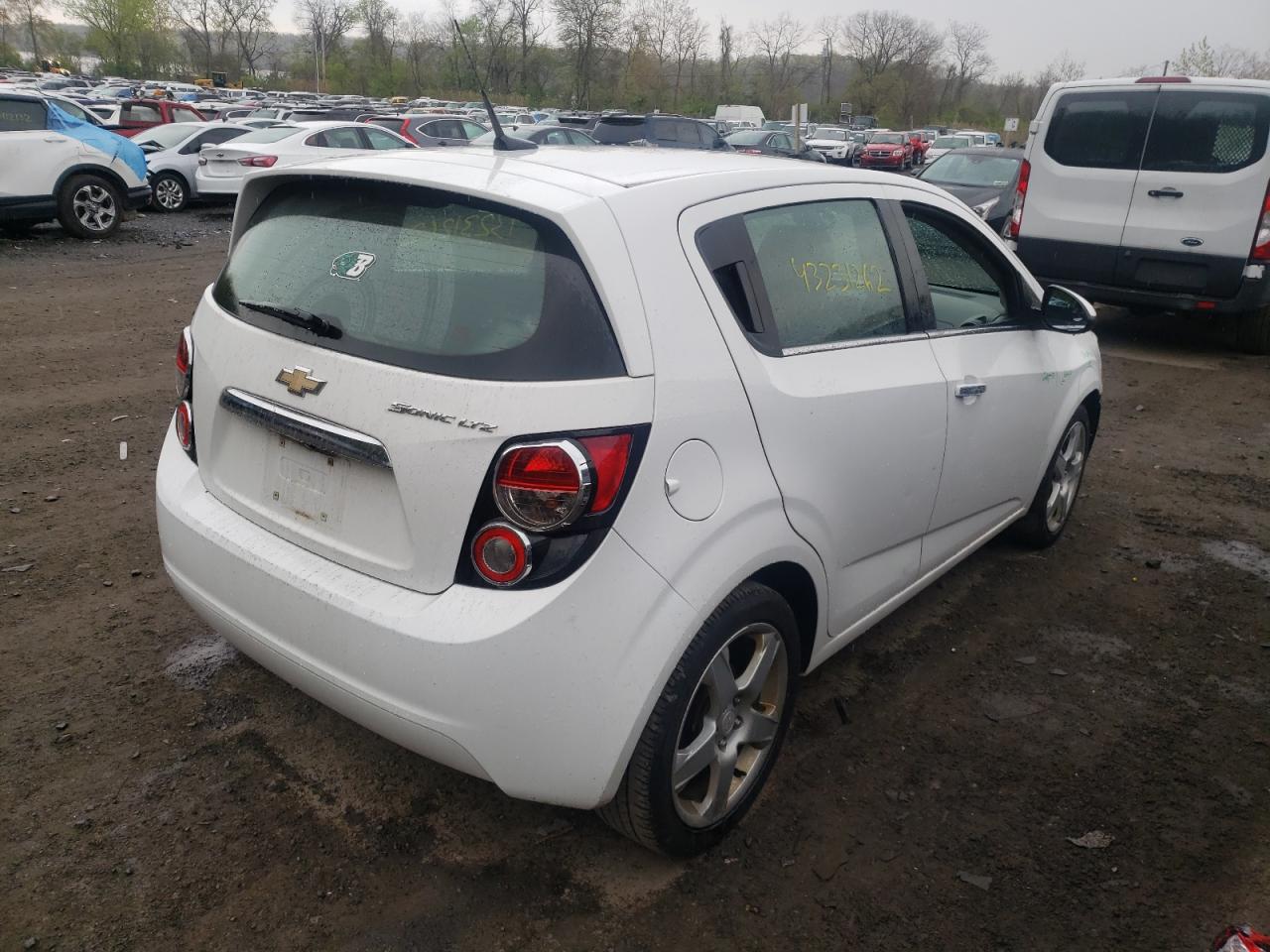 Photo 4 from auction – 2014 CHEVROLET SONIC LTZ with VIN 1G1JE6SGXE4134896