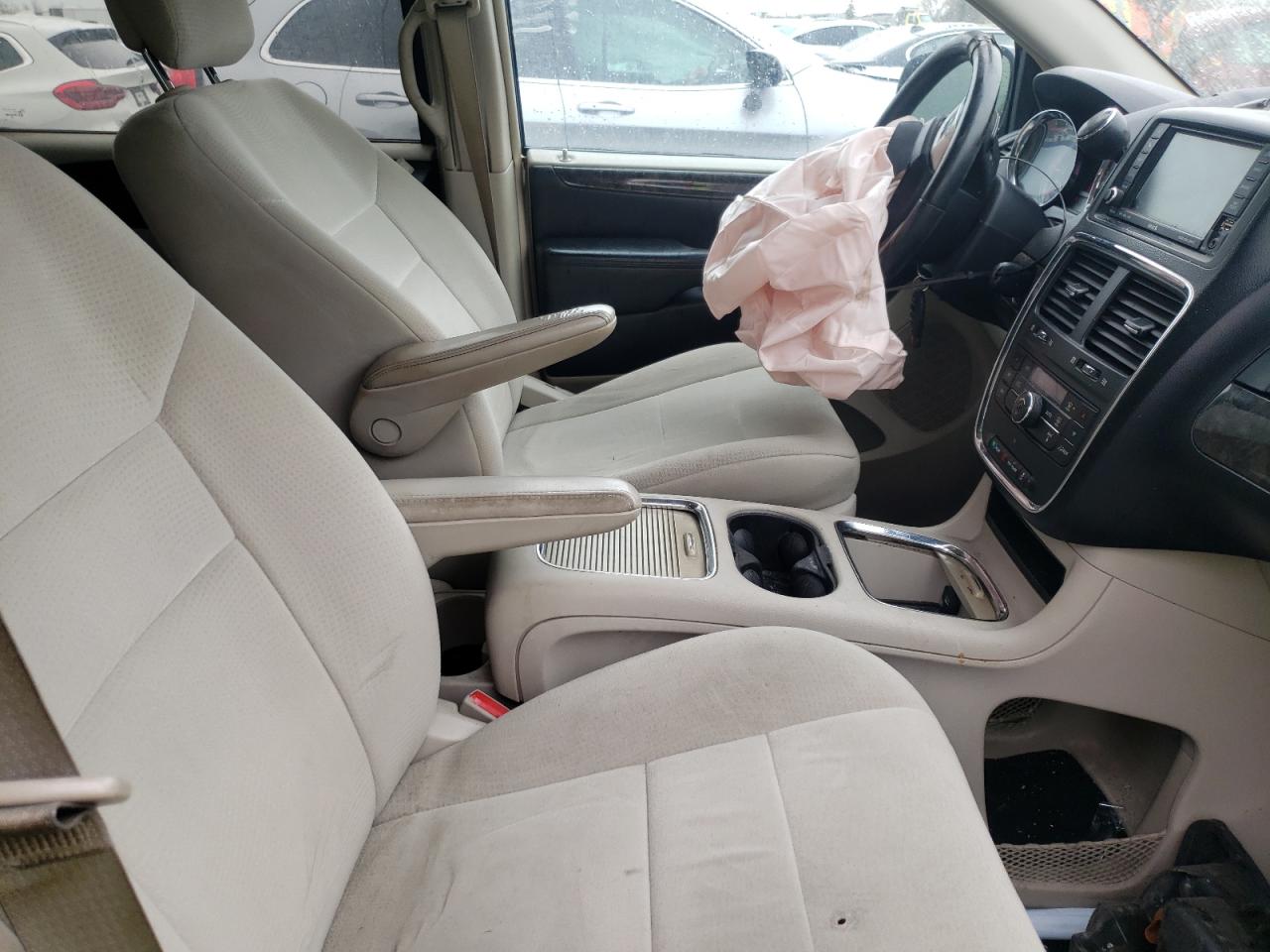 Photo 5 from auction – 2011 DODGE GRAND CARA with VIN 2D4RN5DG9BR764731