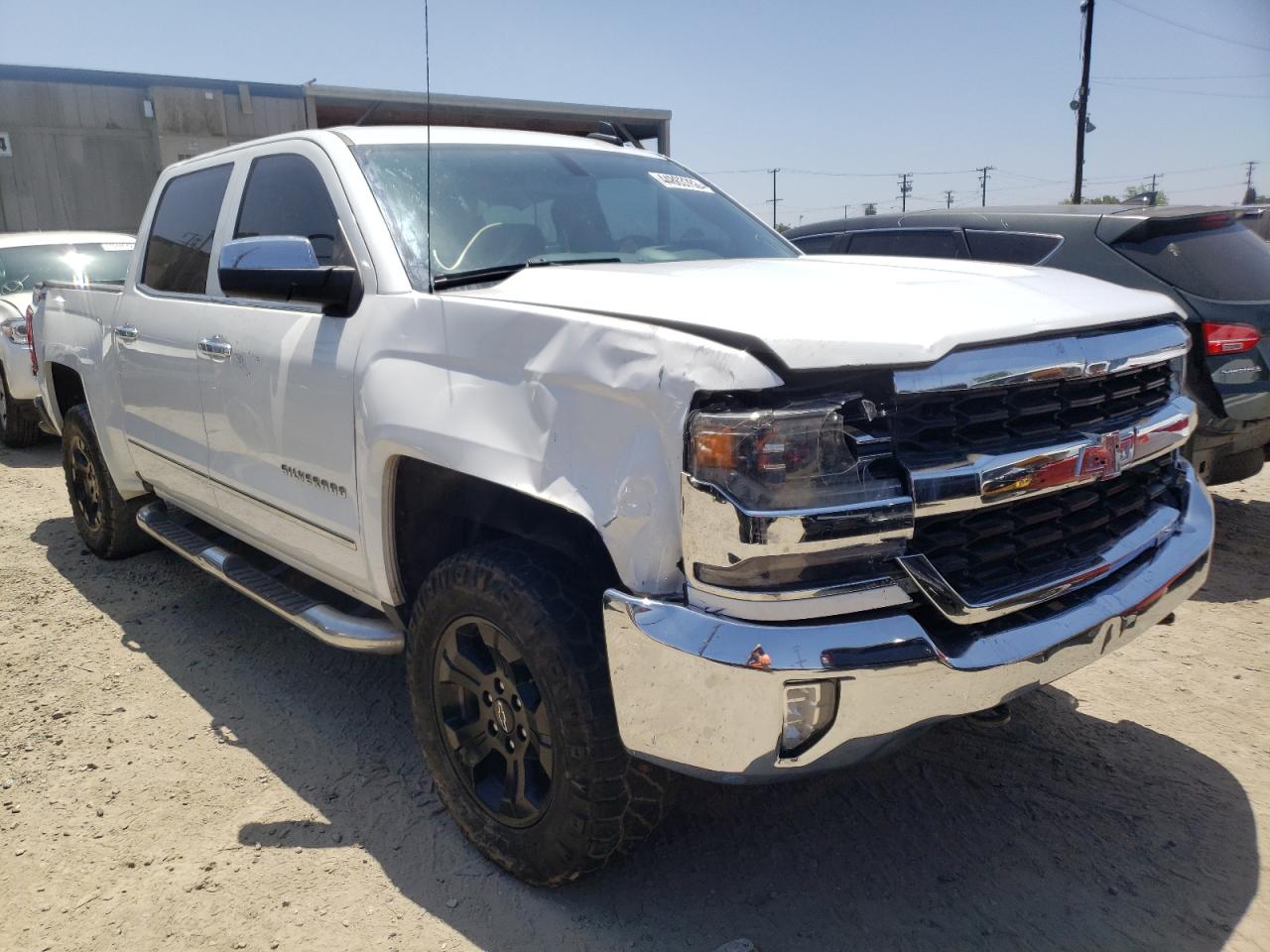 CHEVROLET SILVERADO 2018 مع رقم تعريف المركبة 3GCUKSEC0JG471153 - صورة من المزاد