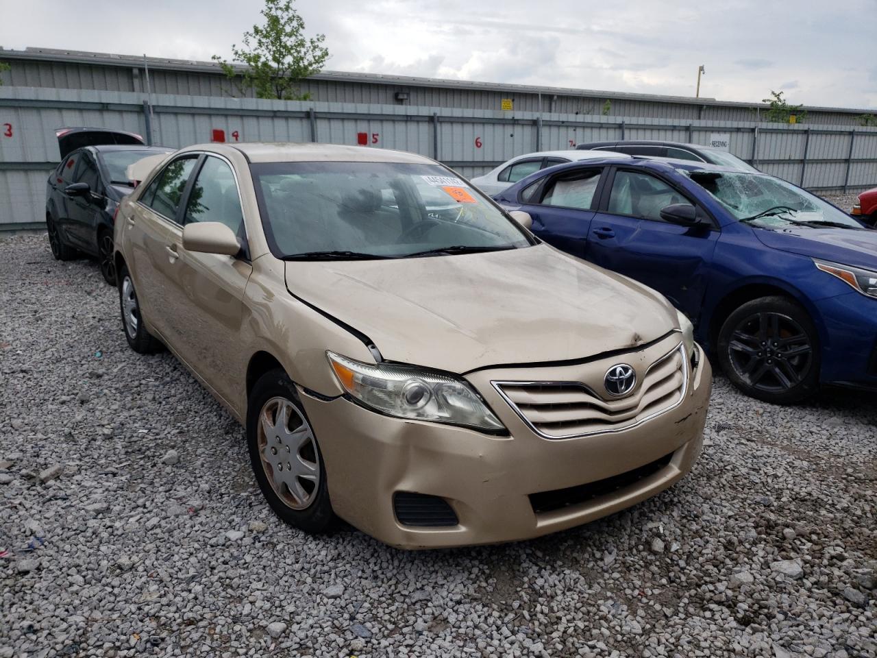 TOYOTA CAMRY BASE 2011 with VIN 4T1BF3EK7BU661406 - Photo from auction
