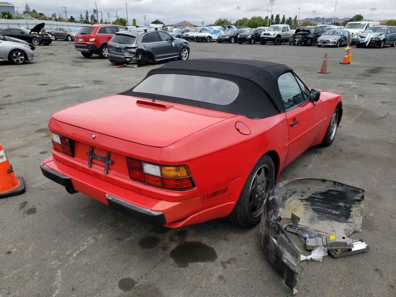 Photo 4 from auction – 1991 PORSCHE 944 S with VIN WP0CB2943MN440232