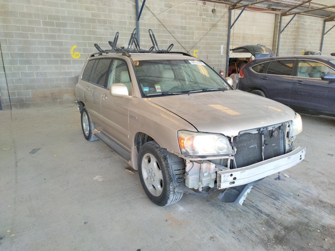 TOYOTA HIGHLANDER 2005 with VIN JTEDP21A650051120 - Photo from auction