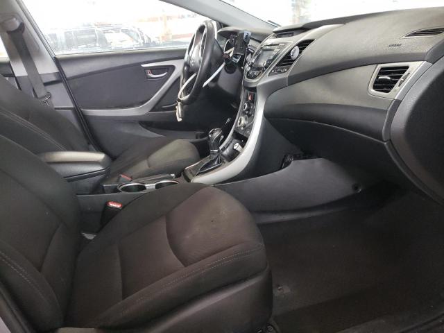 Photo 5 from auction – 2016 HYUNDAI ELANTRA SE with VIN 5NPDH4AE0GH774046