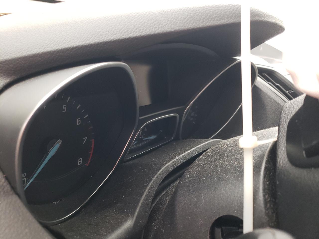 Photo 8 from auction – 2014 FORD ESCAPE SE with VIN 1FMCU0GX6EUD07429