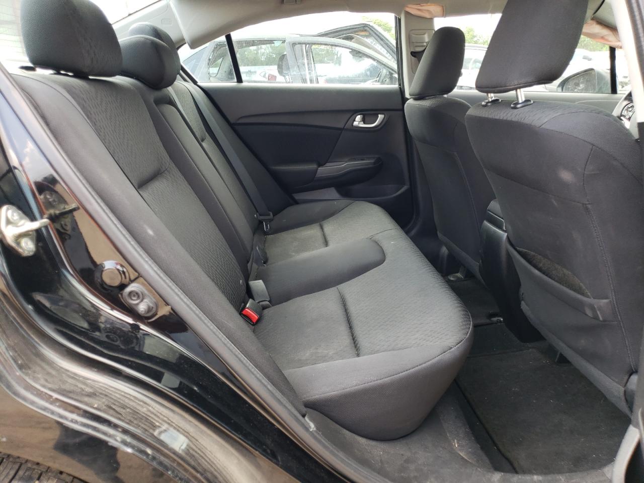 Фото 6 с аукциона – 2015 HONDA CIVIC EX с VIN 19XFB2F82FE046846