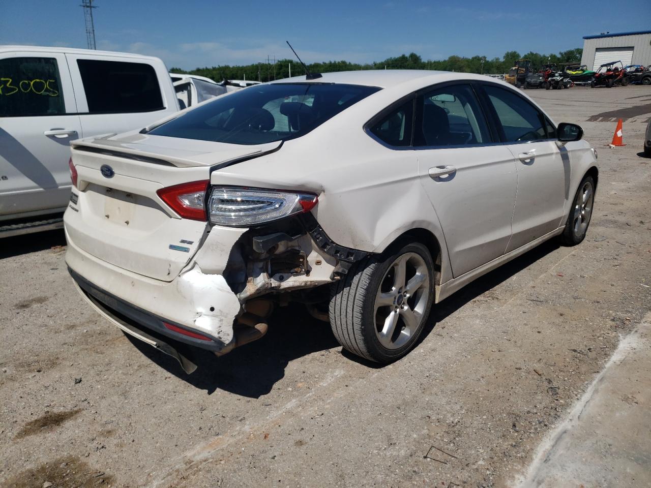 Photo 9 from auction – 2013 FORD FUSION SE with VIN 3FA6P0HR4DR267680
